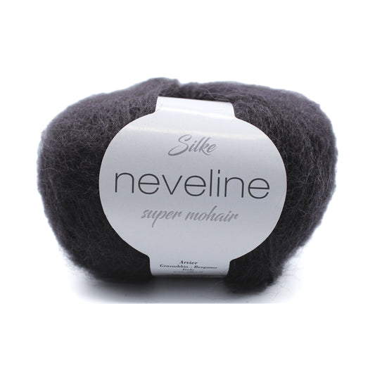 Lana Neveline